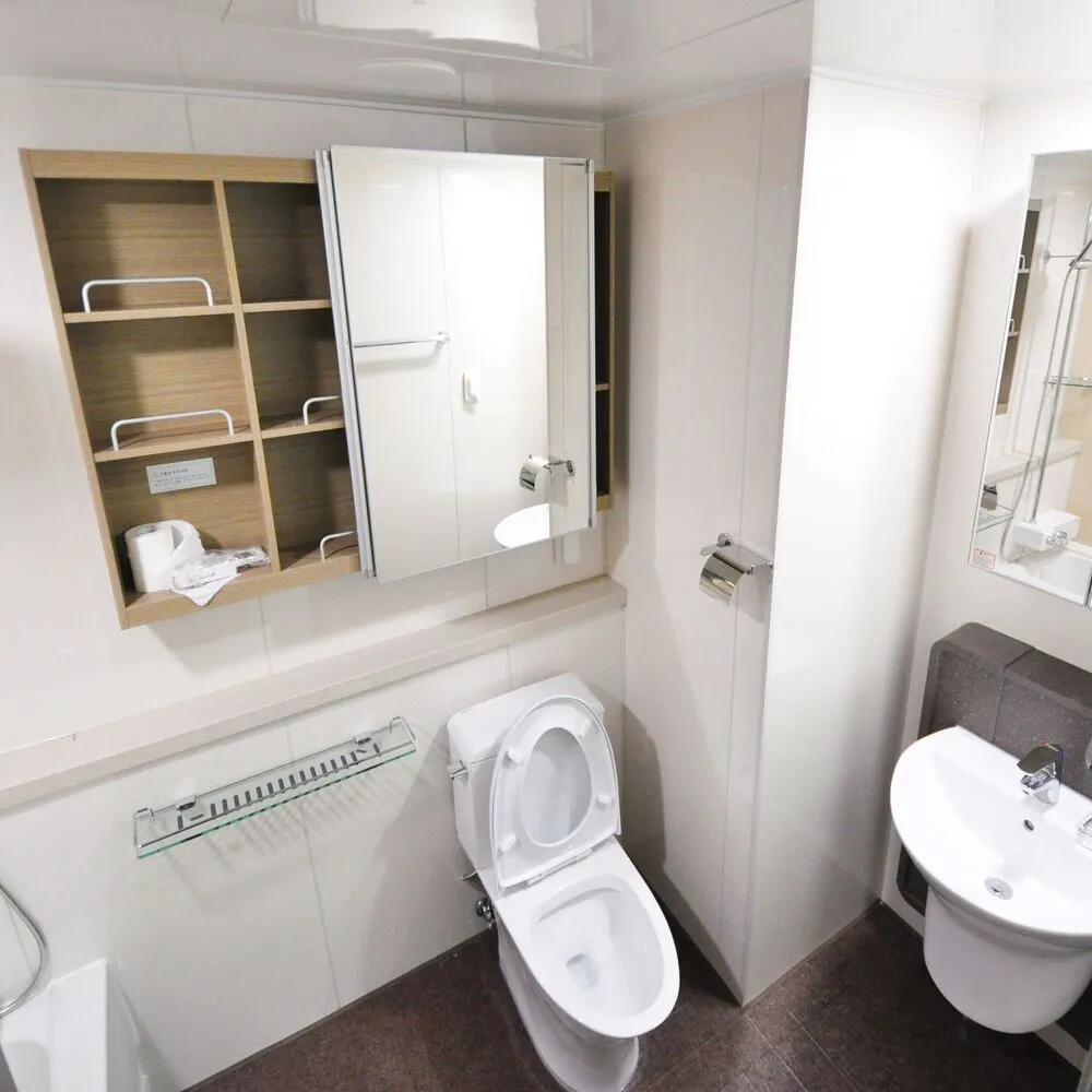Small Bathroom Storage Ideas That Actually Work in Tiny Spaces