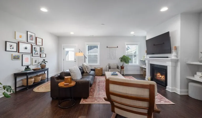 Living Room Furniture Layout Ideas When There's No TV Wall