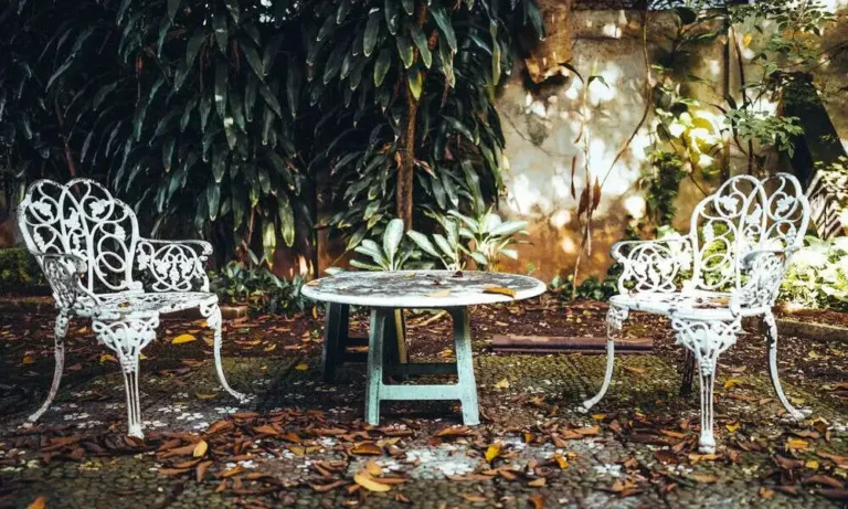 15 Vintage Patio Decor Ideas That Don't Cost a Fortune